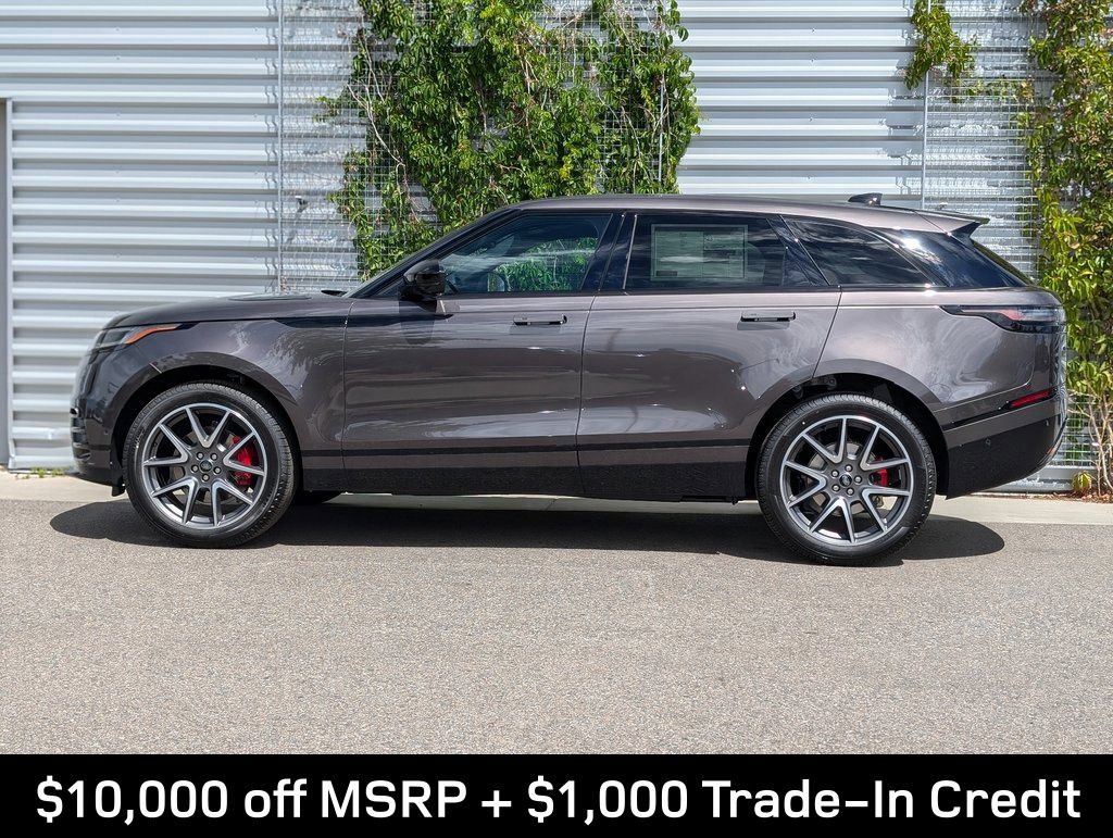 New 2025 Land Rover Range Rover Velar Dynamic SE image 3