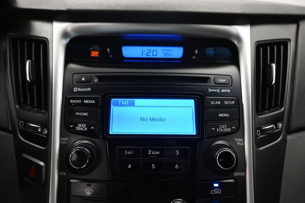 Used 2013 Hyundai Sonata GLS w/ Popular Equipment Pkg FWD image 14