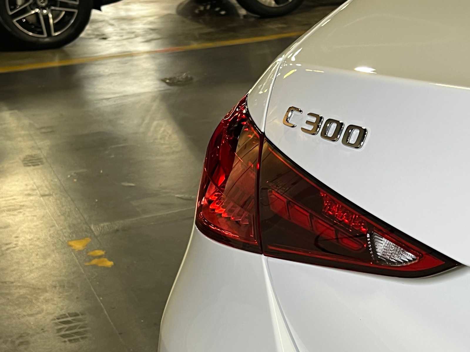 Used 2025 Mercedes-Benz C 300 4MATIC Sedan image 13