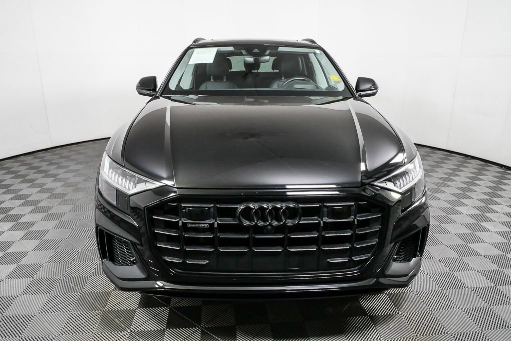 Used 2023 Audi Q8 Prestige w/ Prestige Package image 27