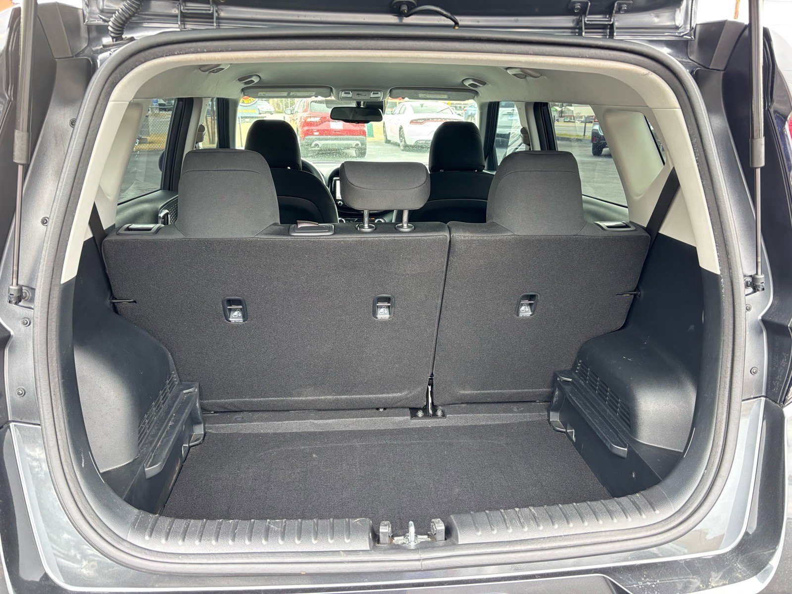 Used 2023 Kia Soul S FWD image 11