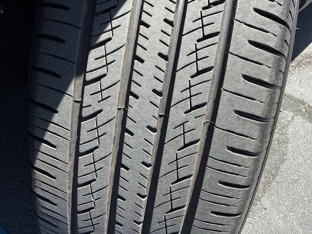 Certified 2025 Toyota RAV4 LE FWD image 15