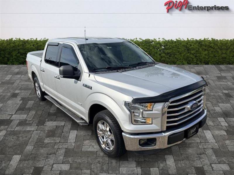 Used 2015 Ford F150 XLT w/ Equipment Group 301A Mid RWD image 9