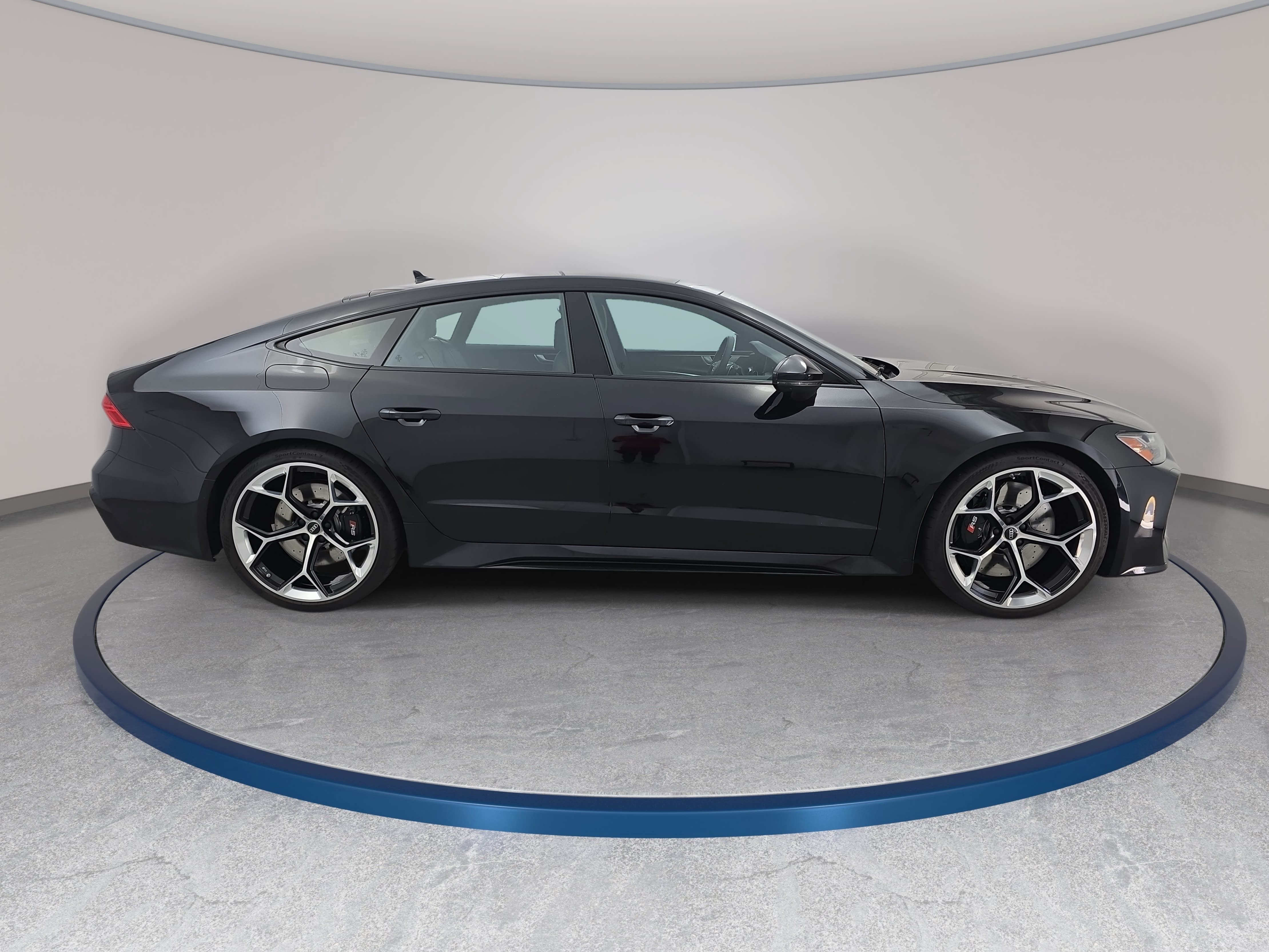 Used 2024 Audi RS 7 Performance AWD/4WD image 4