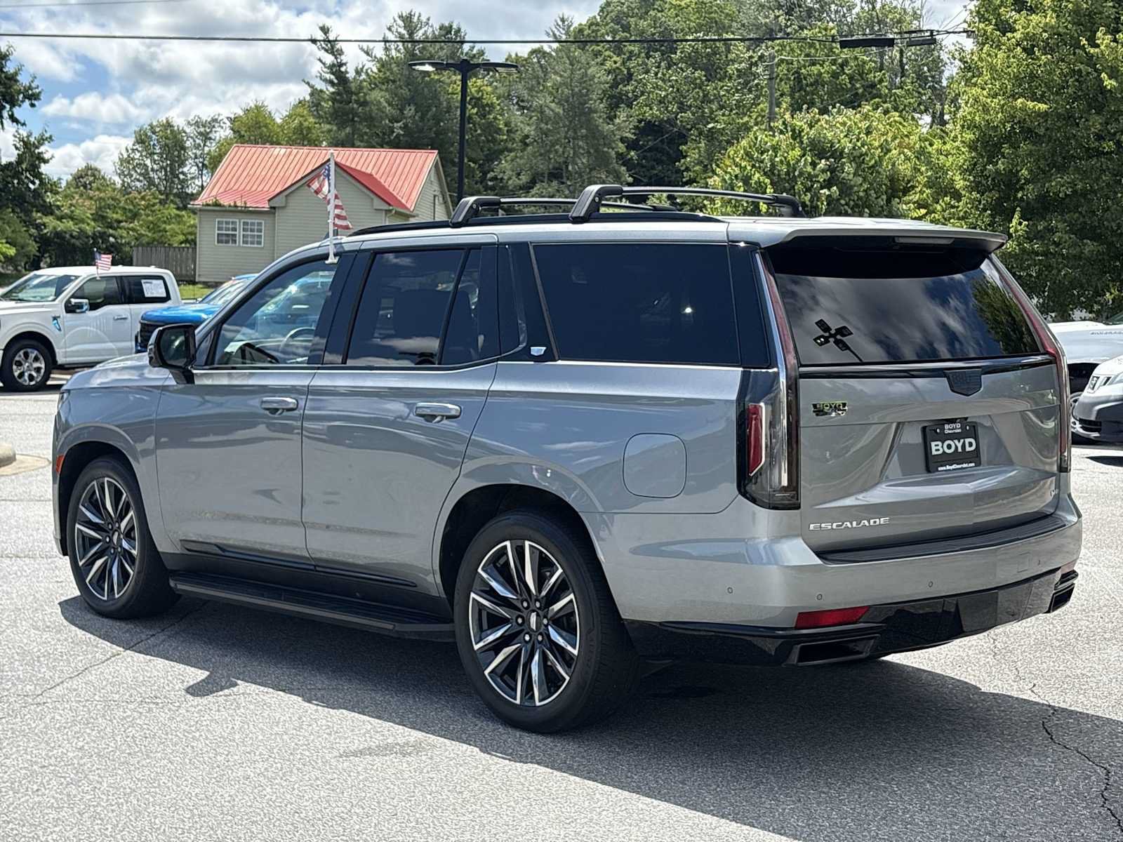 Used 2023 Cadillac Escalade Sport Platinum AWD/4WD image 8