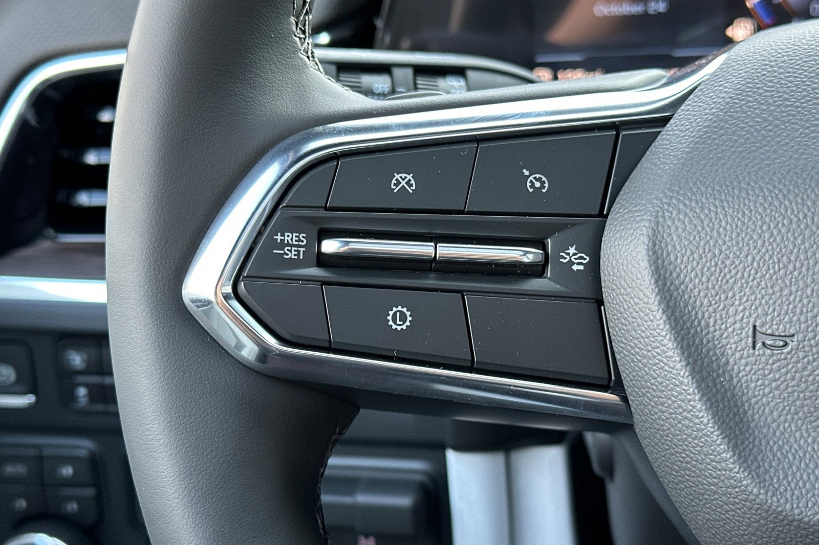 New 2026 Chevrolet Suburban Premier w/ Sun And Tow Package image 30