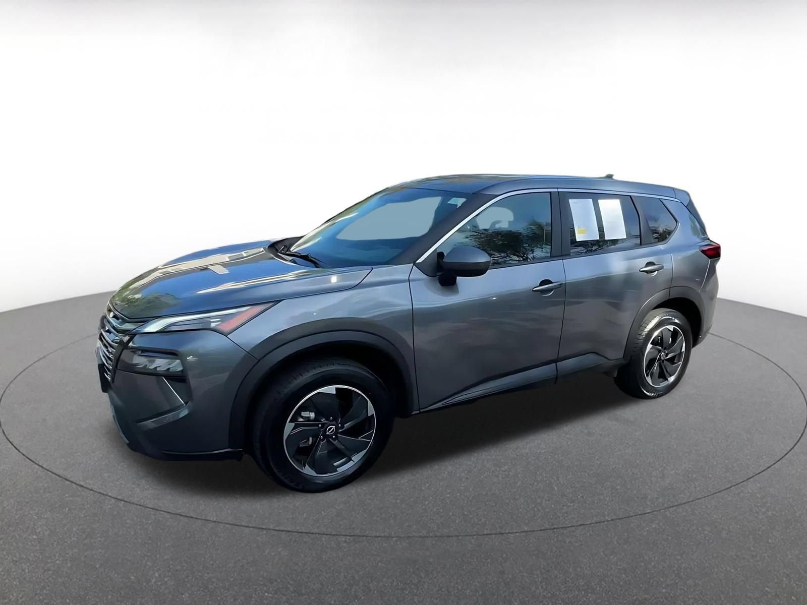 Used 2025 Nissan Rogue SV AWD/4WD image 8