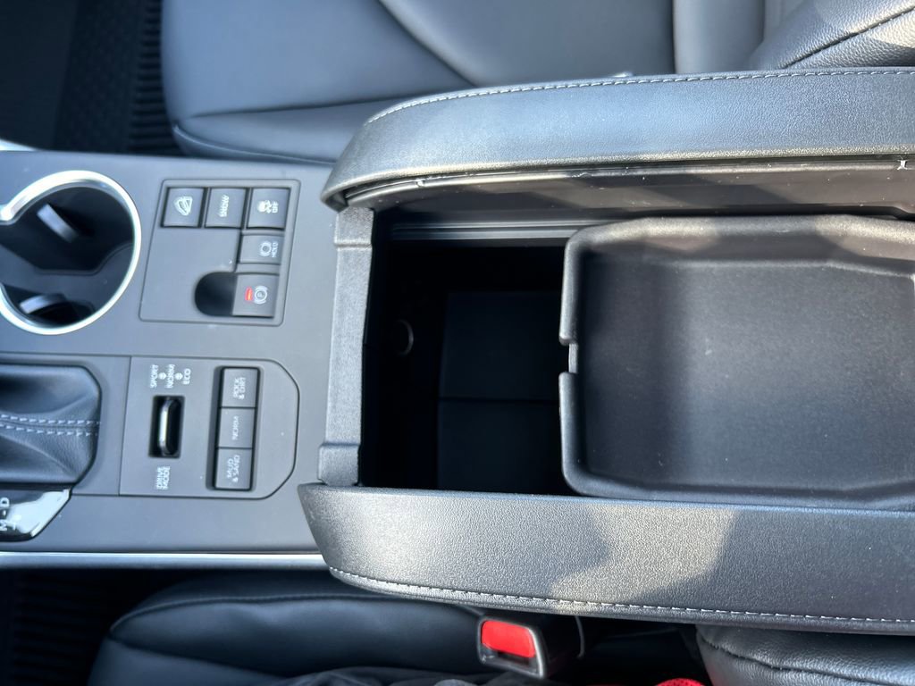 New 2026 Toyota Highlander XLE AWD/4WD image 23