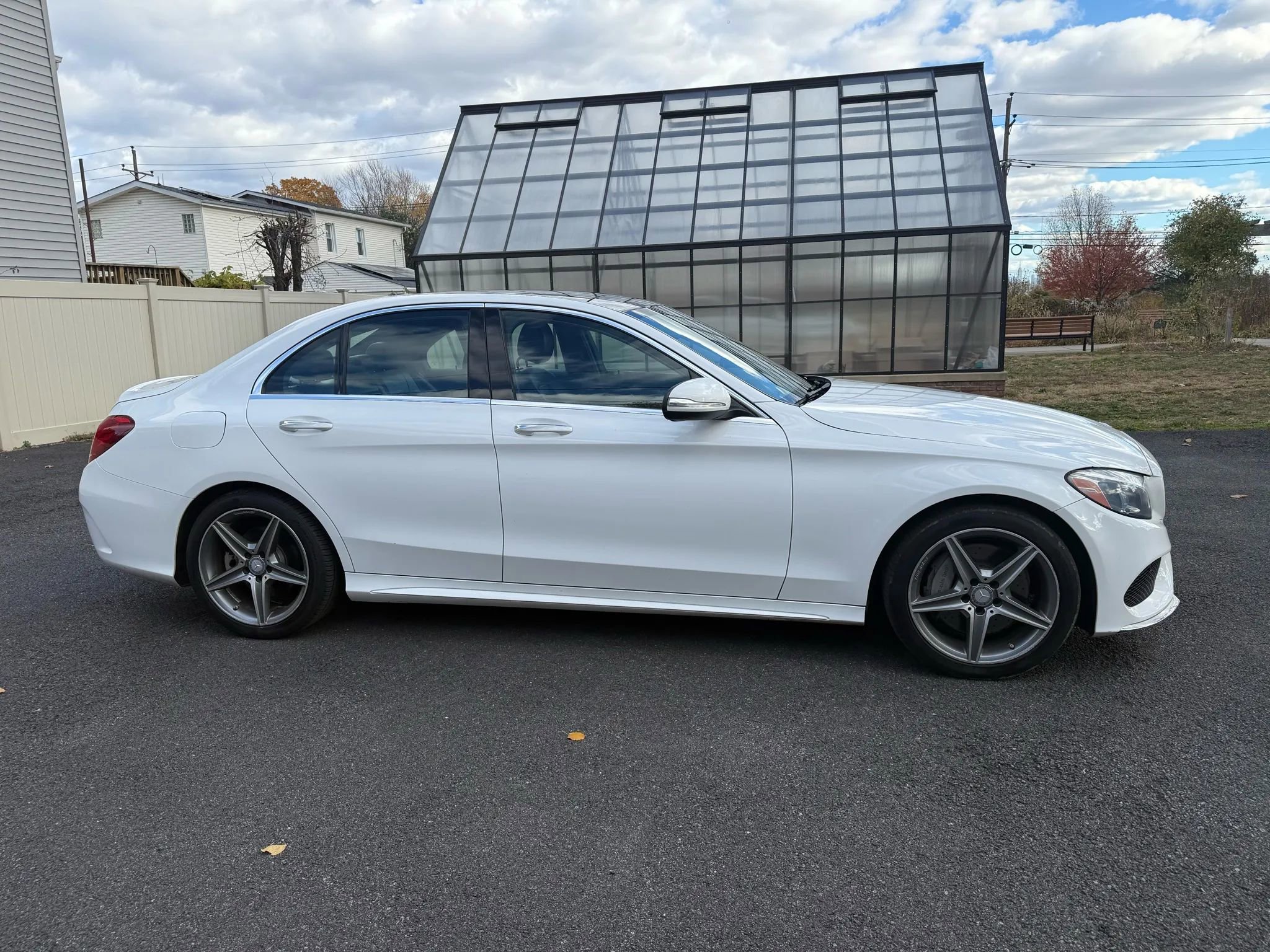 Used 2015 Mercedes-Benz C 300 4MATIC Sedan image 11