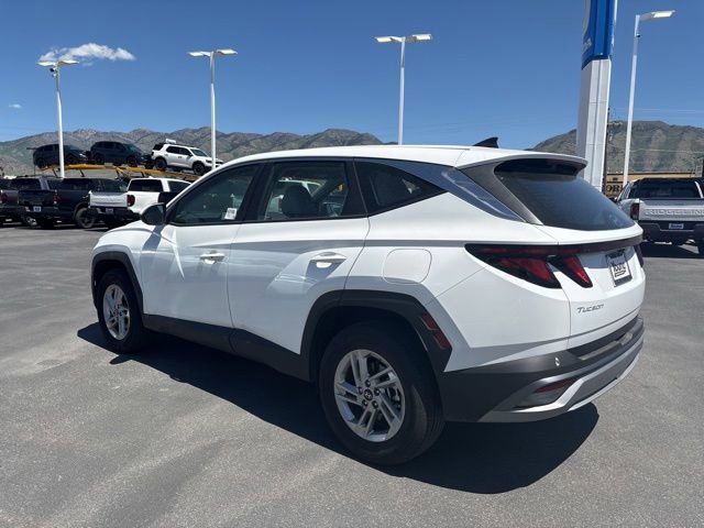Used 2025 Hyundai Tucson SE AWD/4WD image 5