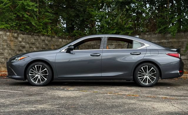 Certified 2024 Lexus ES 300h w/ Premium Package FWD image 12