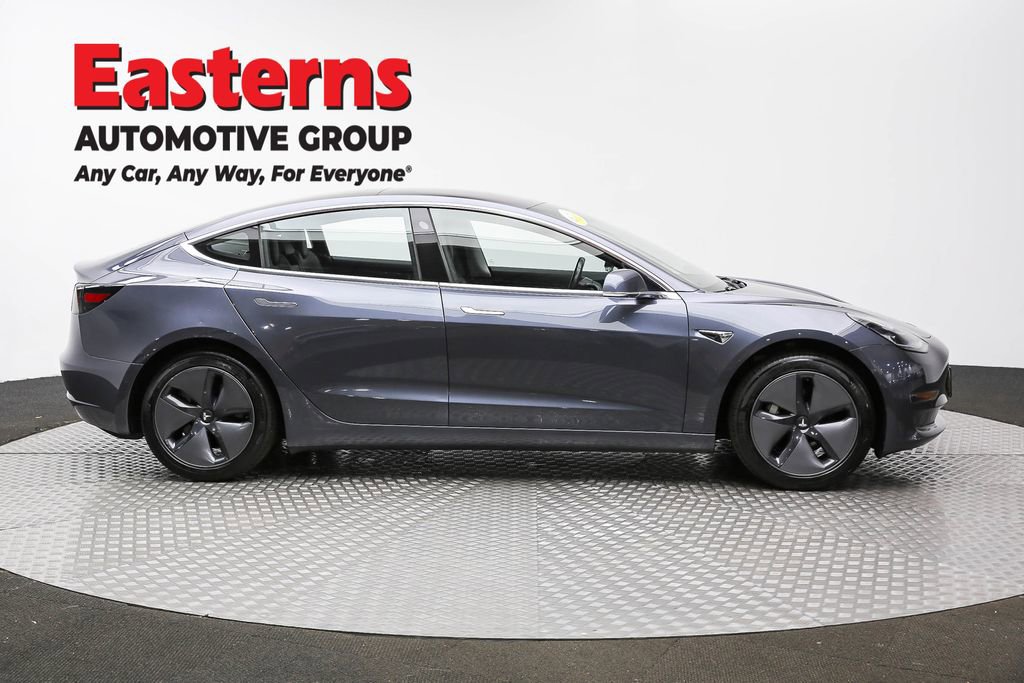Used 2018 Tesla Model 3 Long Range image 4