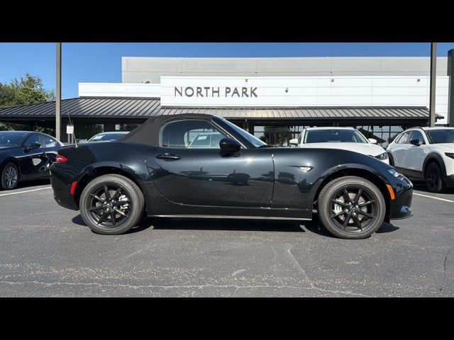 New 2026 MAZDA MX-5 Miata Sport RWD image 3