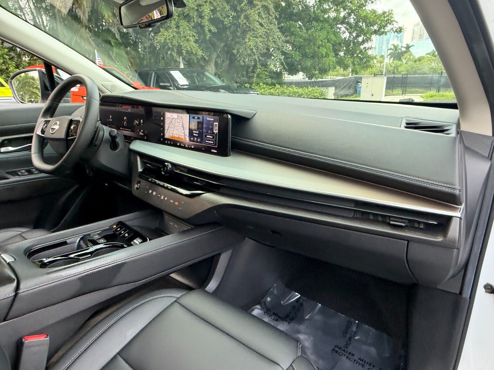 Certified 2025 Nissan Murano SL w/ Cargo Package AWD/4WD image 18