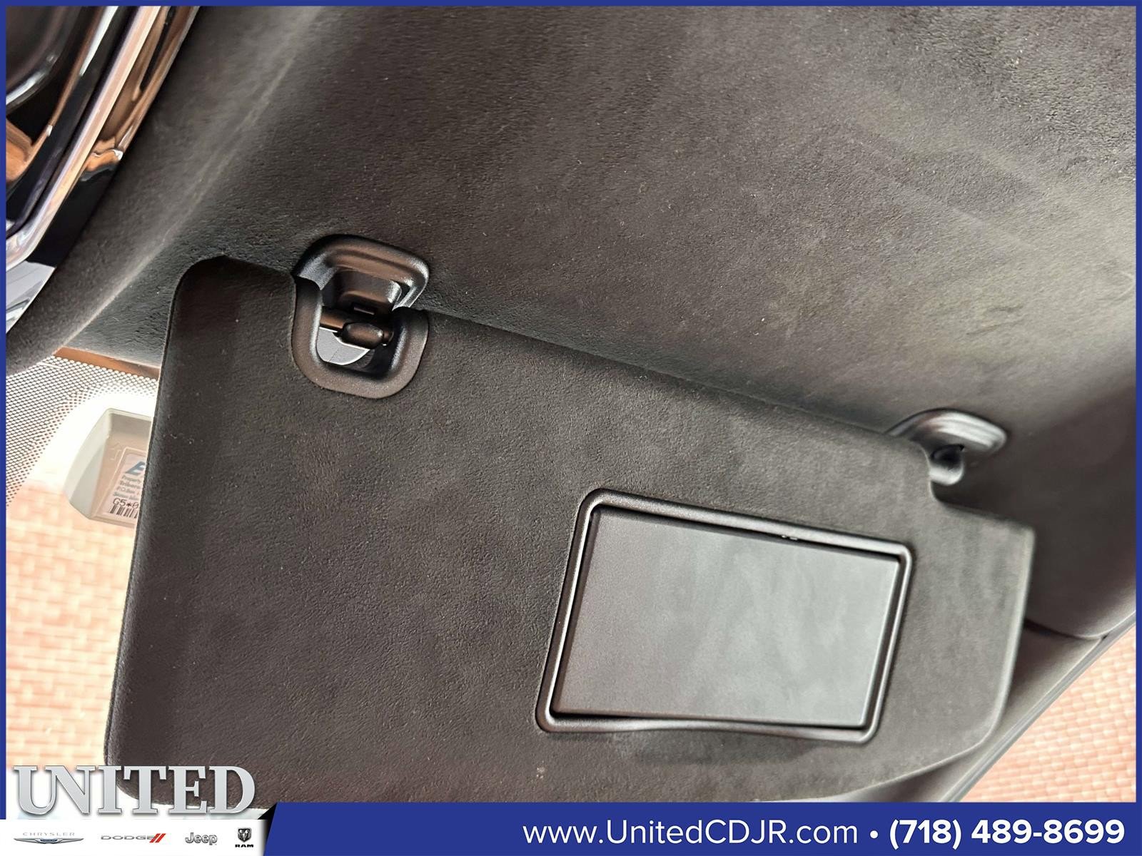 Used 2022 Jeep Grand Cherokee Summit image 29