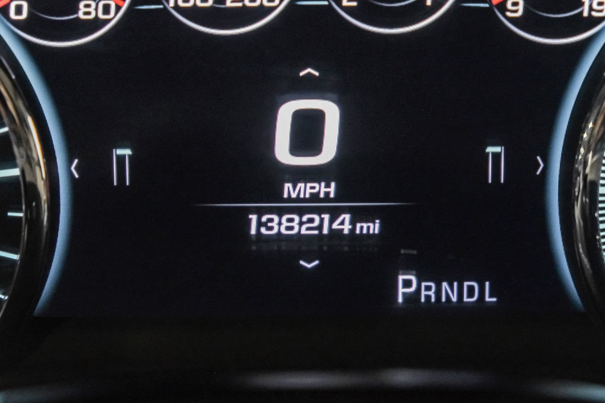 Used 2017 GMC Yukon XL Denali w/ Open Road Package AWD/4WD image 19