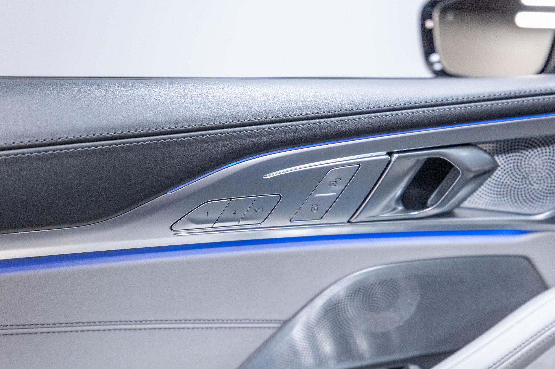 Used 2022 BMW M8 Gran Coupe xDrive Competition w/ M Carbon Exterior Package AWD/4WD image 9