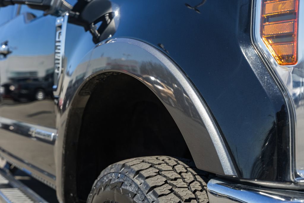 Used 2018 Ford F350 Lariat w/ Lariat Ultimate Package image 13