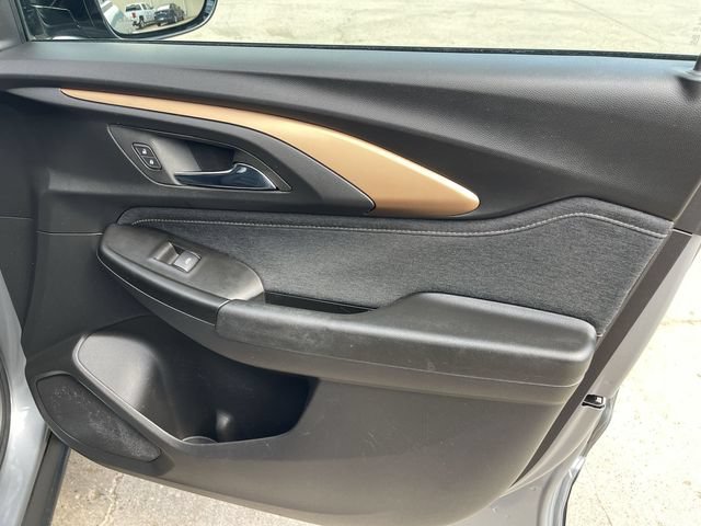 Used 2023 Chevrolet TrailBlazer ACTIV FWD image 16