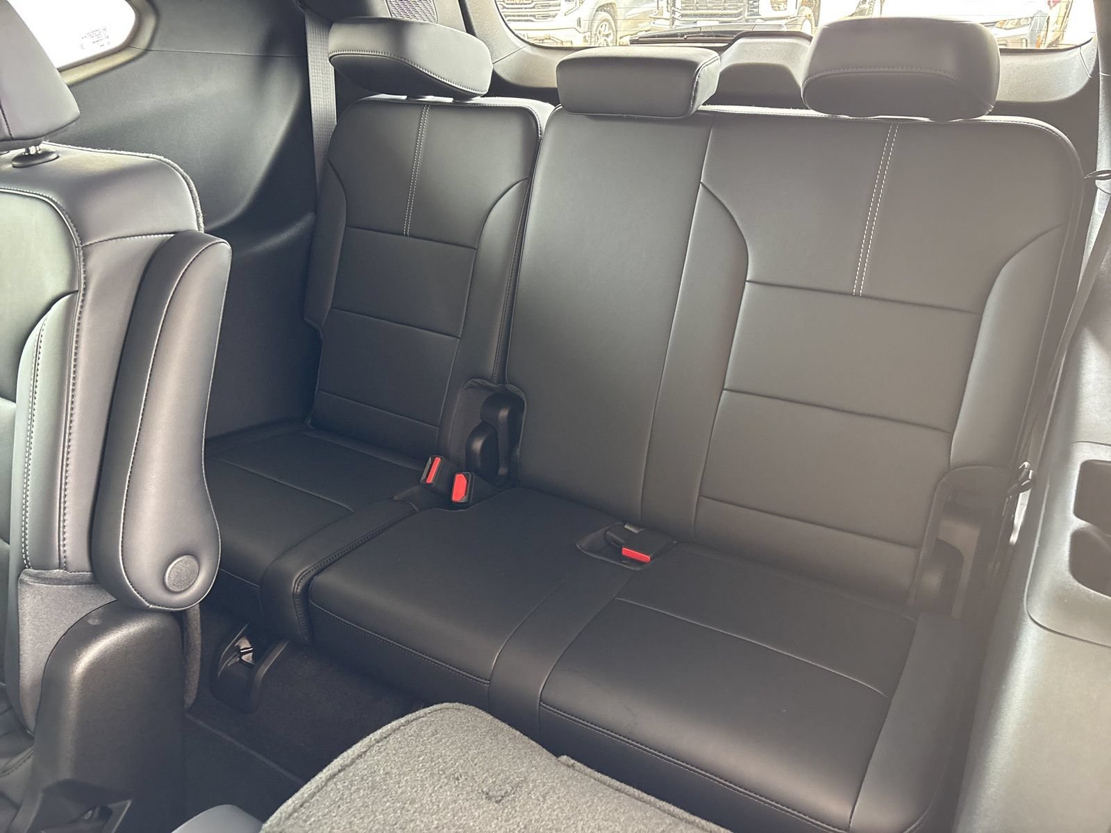 New 2026 GMC Acadia Elevation w/ Black Edition FWD image 17