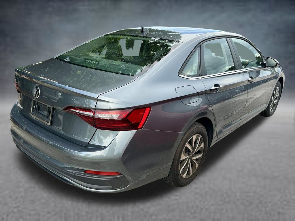 Certified 2024 Volkswagen Jetta S FWD image 4