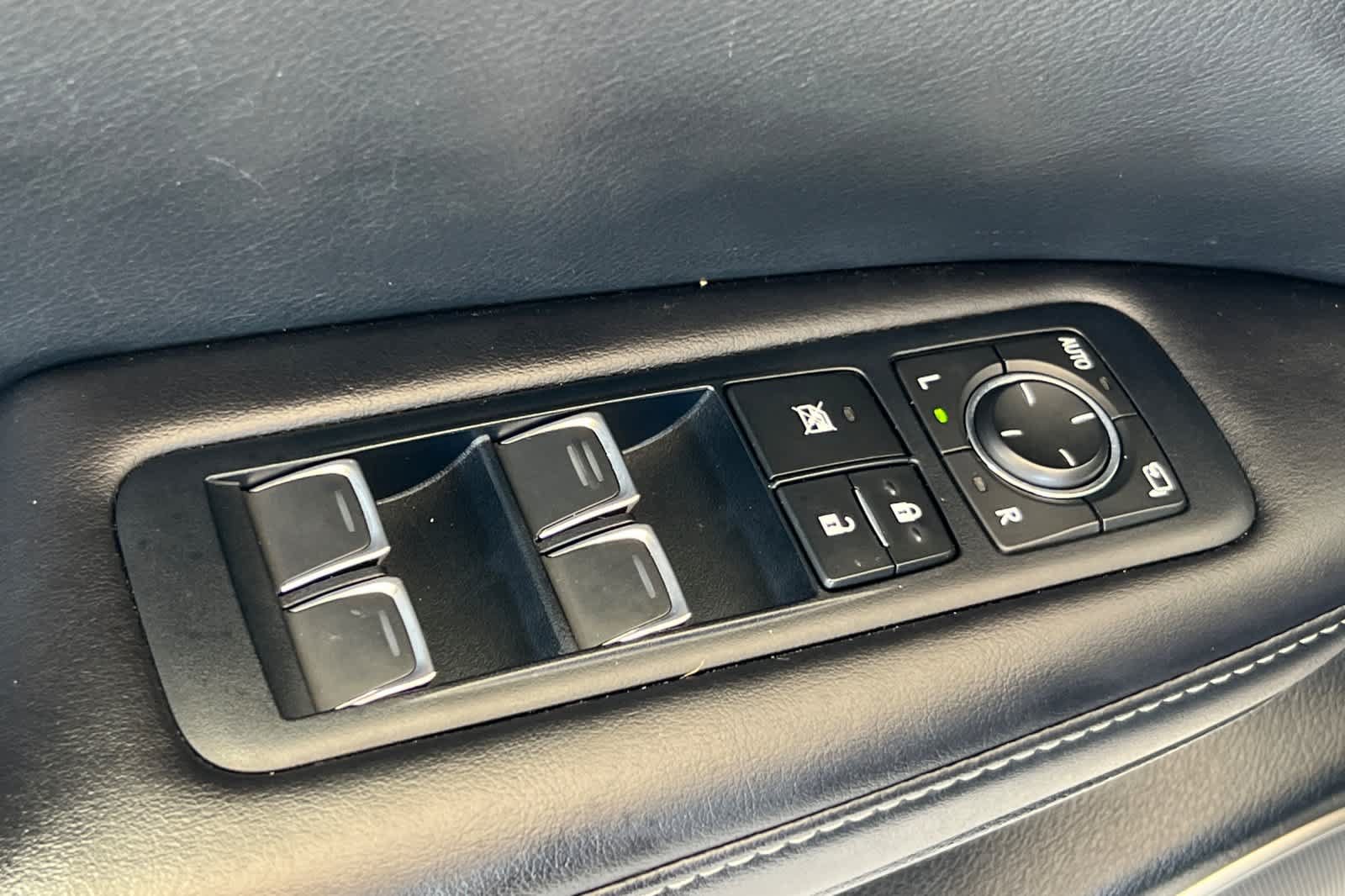 Used 2019 Lexus RX 350L FWD image 13