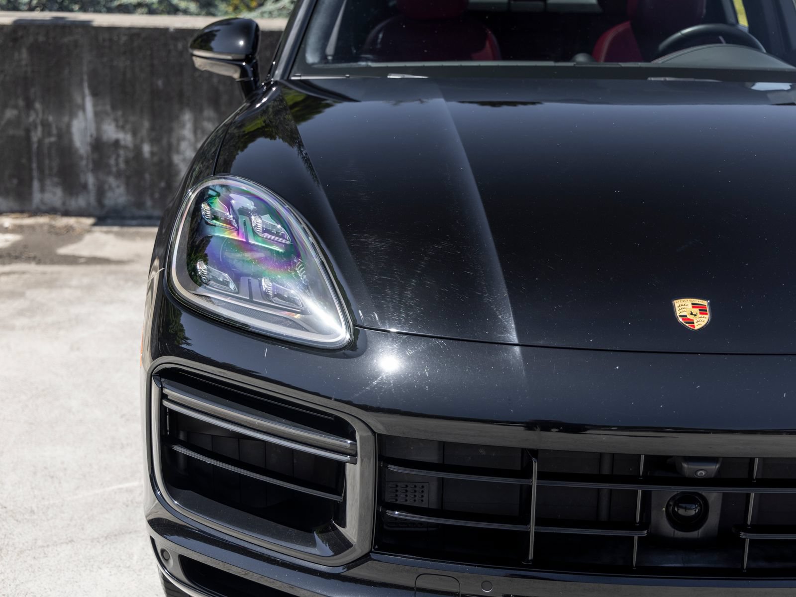 Certified 2022 Porsche Cayenne Turbo S AWD/4WD image 14