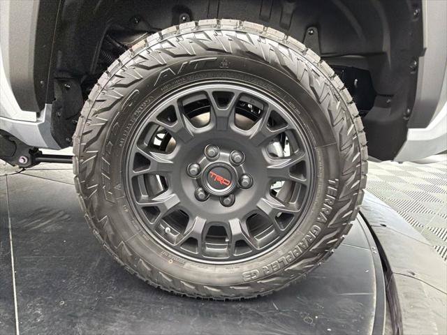 Certified 2026 Toyota 4Runner SR5 AWD/4WD image 19