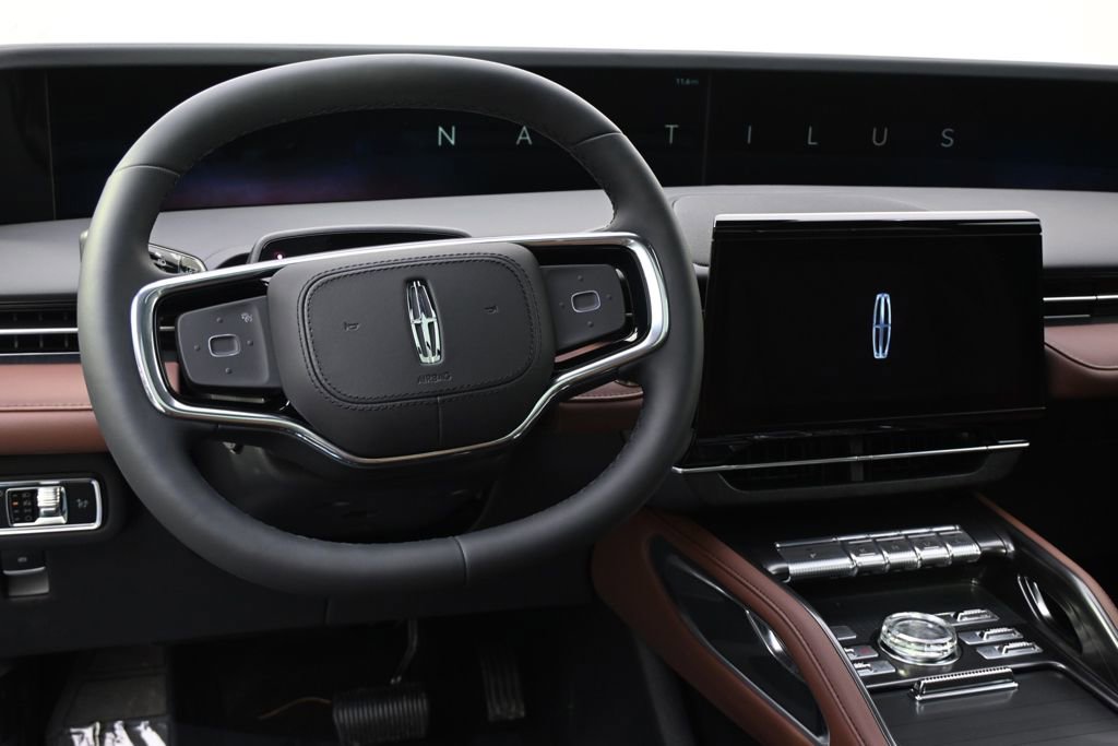 New 2026 Lincoln Nautilus Reserve w/ Jet Appearance Package image 12