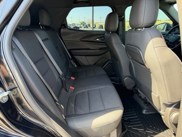 Used 2021 Chevrolet TrailBlazer RS w/ Technology Package image 12