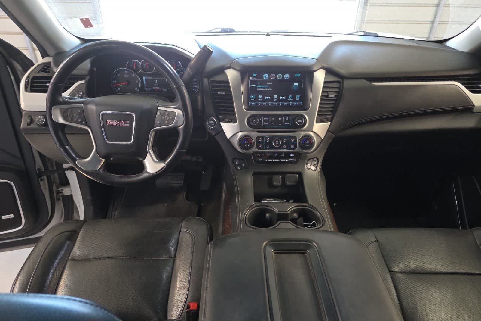 Used 2018 GMC Yukon SLT AWD/4WD image 4