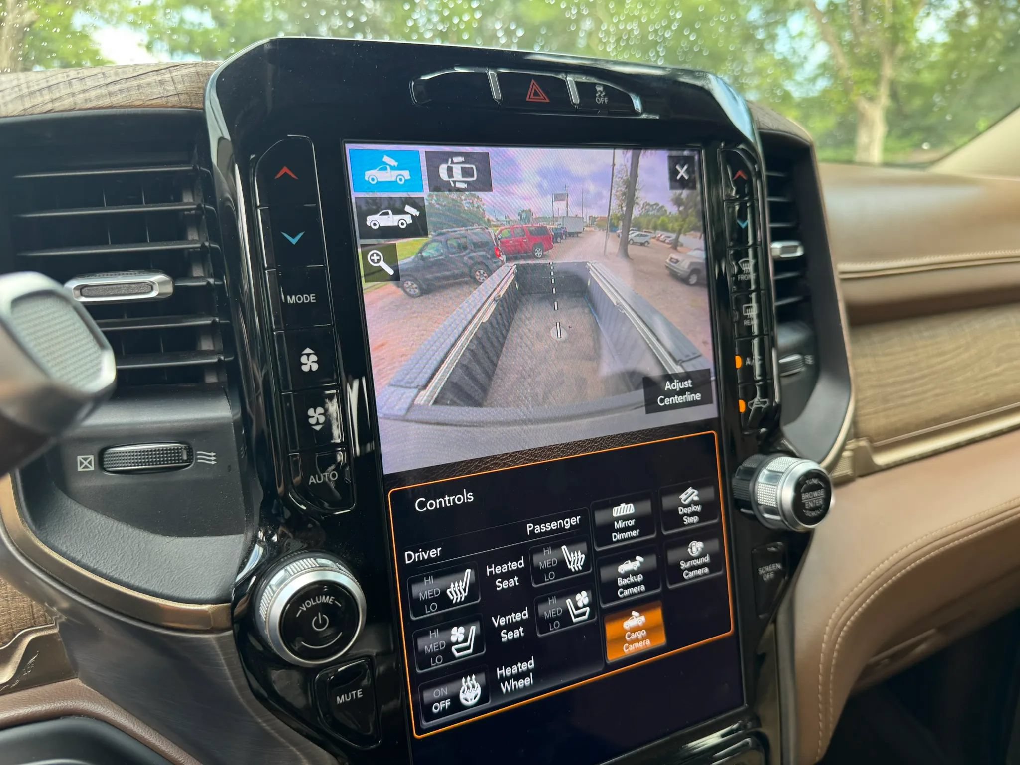 Used 2019 RAM 2500 Limited AWD/4WD image 42