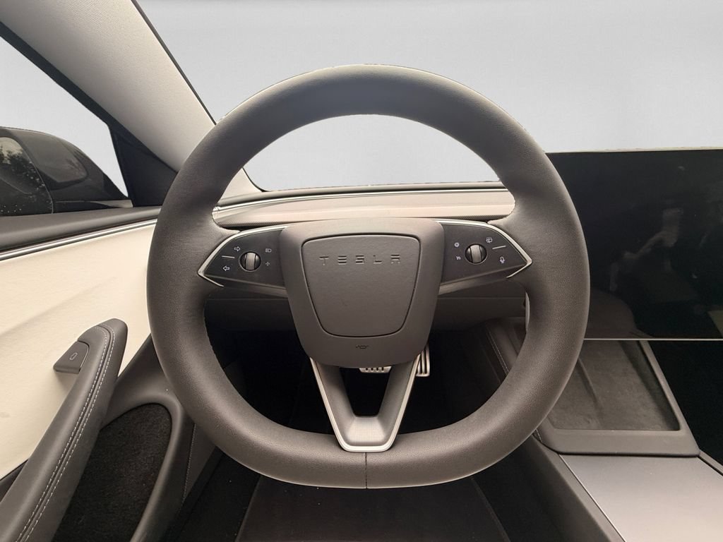 Used 2024 Tesla Model 3 Performance AWD/4WD image 12