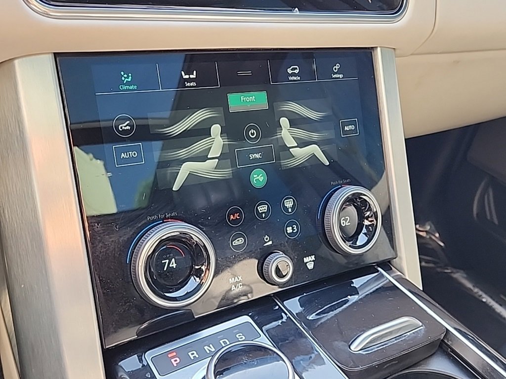 Used 2022 Land Rover Range Rover P525 Westminster Edition image 31