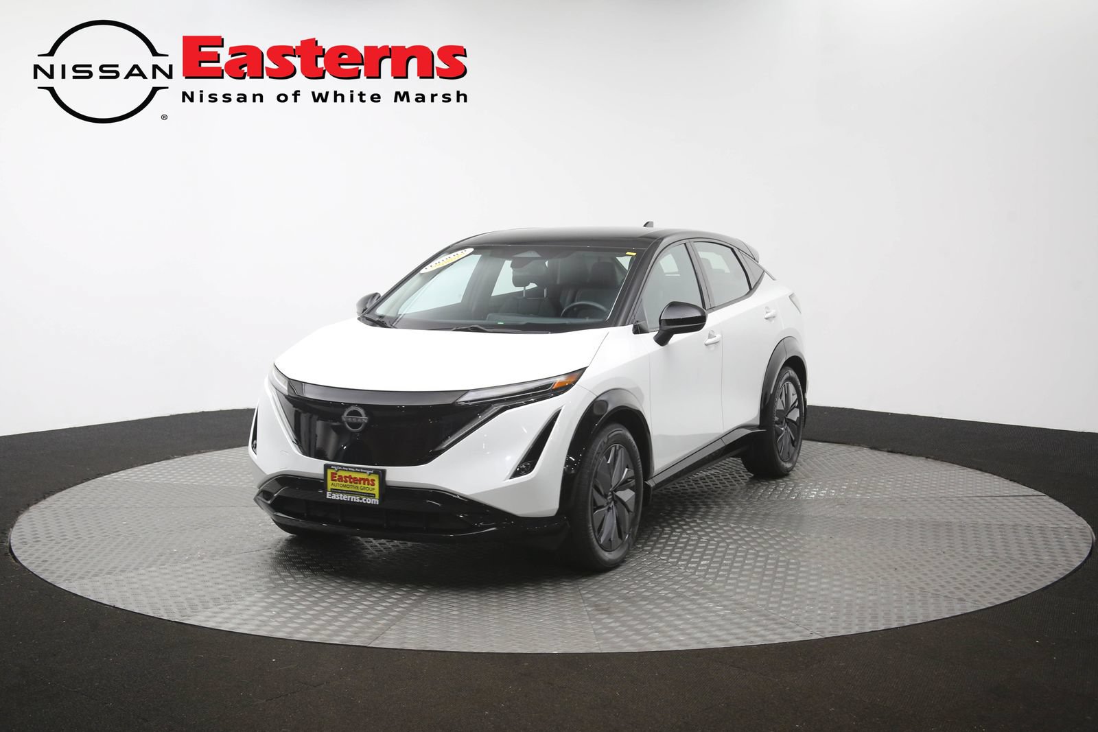Used 2024 Nissan Ariya AWD image 53