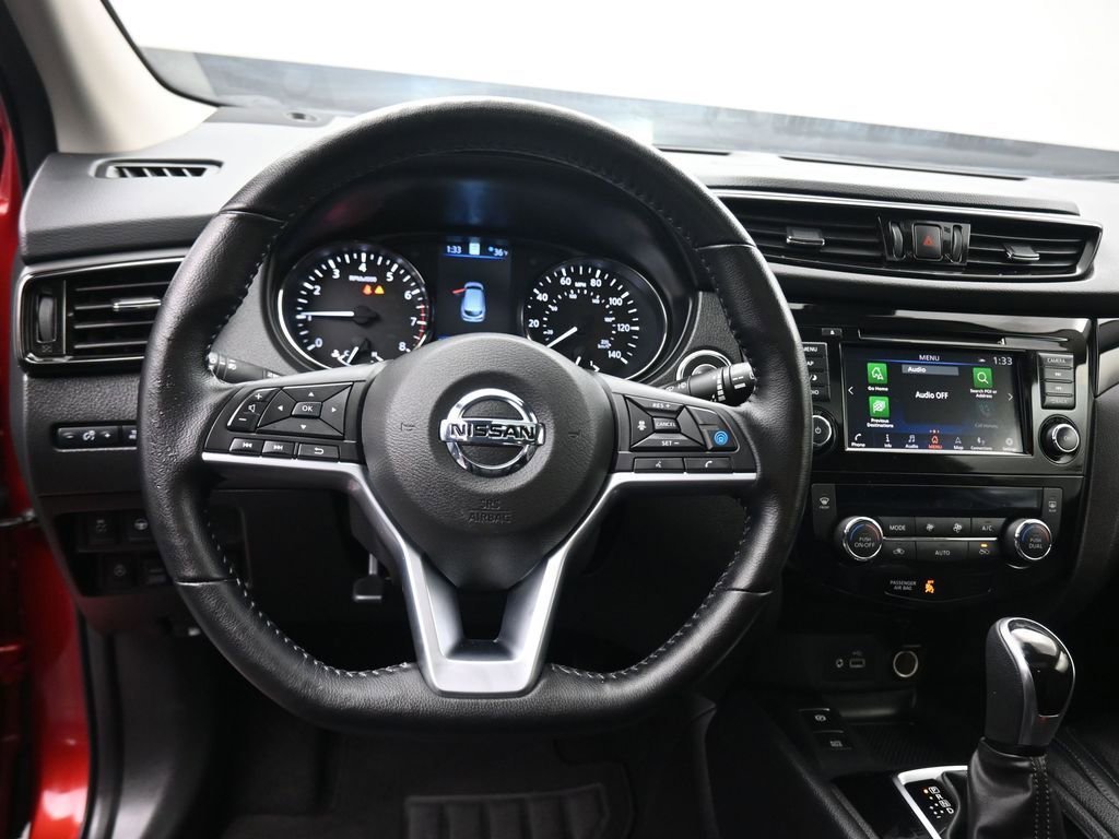 Used 2022 Nissan Rogue Sport SL w/ Premium Package image 14