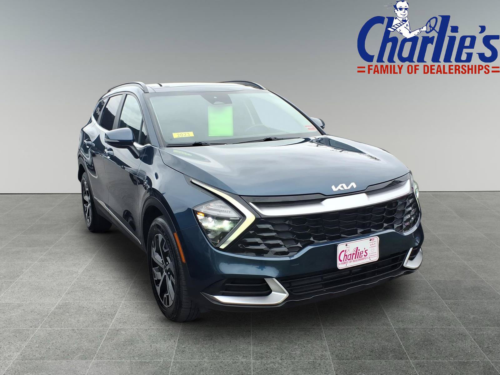 Used 2023 Kia Sportage EX w/ EX Premium Package AWD/4WD image 3