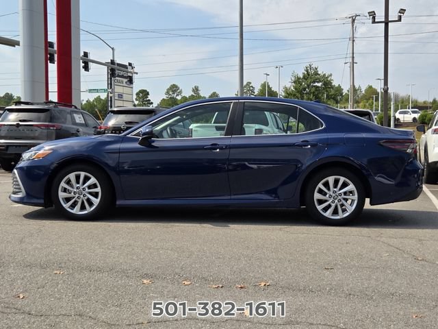 Used 2024 Toyota Camry LE FWD image 8