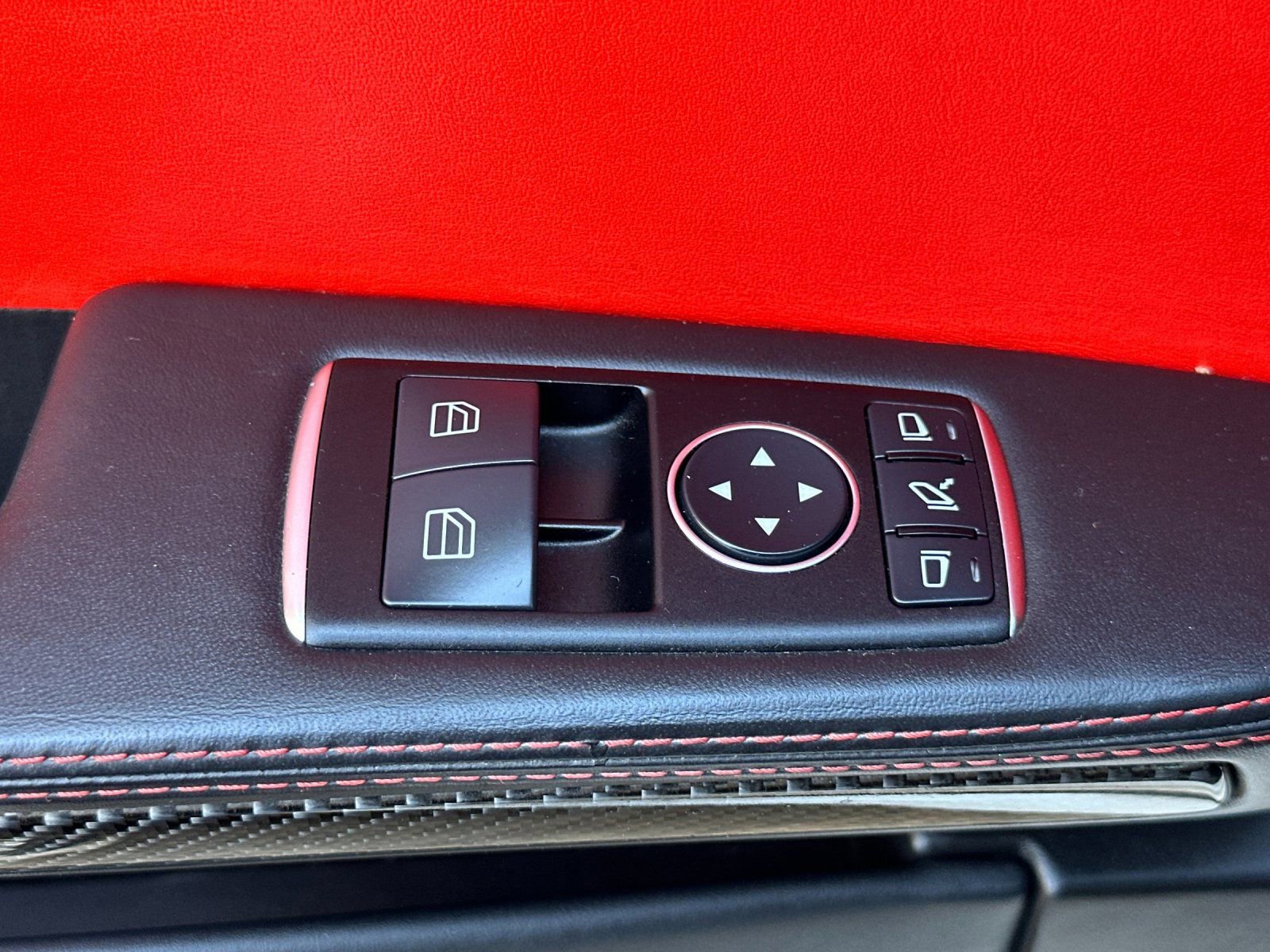 Used 2016 Mercedes-Benz AMG GT S image 12