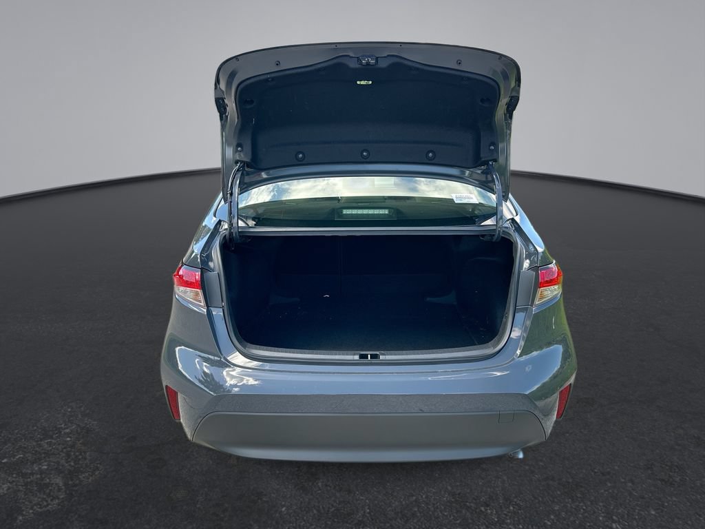 Used 2025 Toyota Corolla LE w/ LE Premium Package FWD image 28