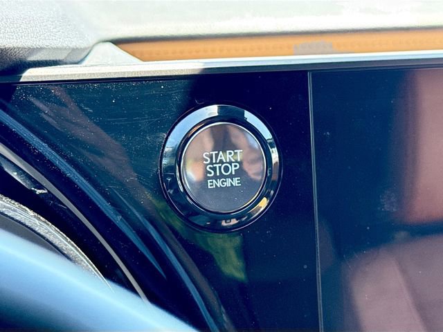 Used 2025 Lexus RX 350 Premium w/ Accessory Package (Z1) FWD image 38