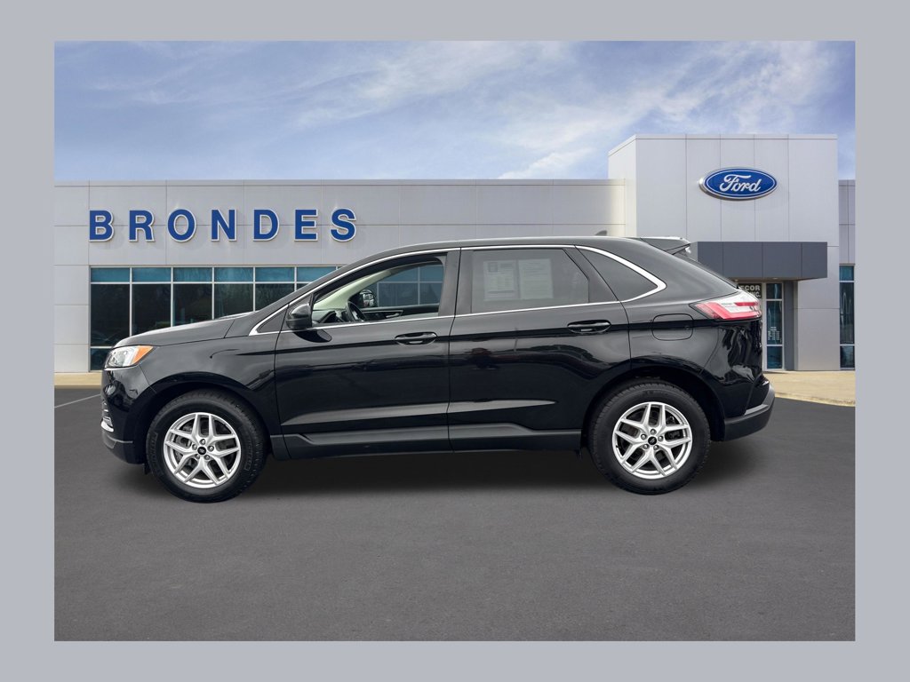 Used 2024 Ford Edge SEL w/ Convenience Package