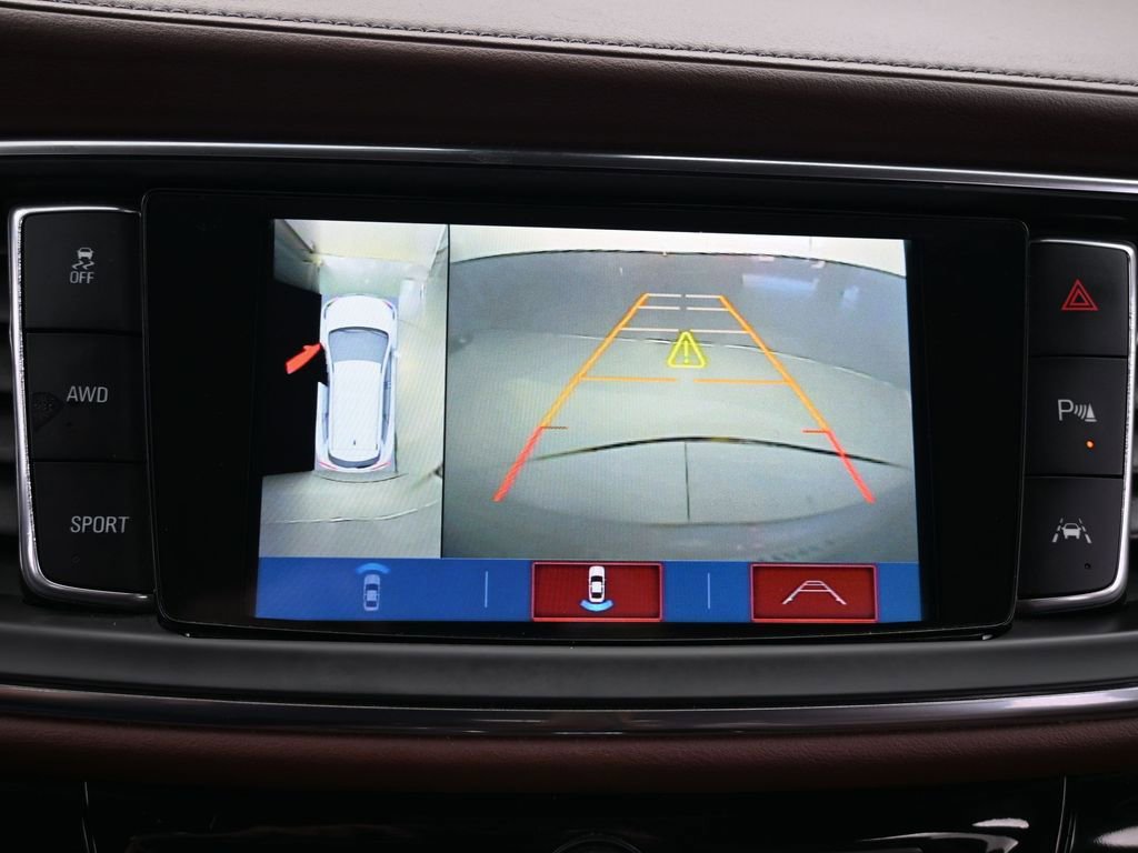 Used 2018 Buick Enclave Avenir w/ Avenir Technology Package image 21