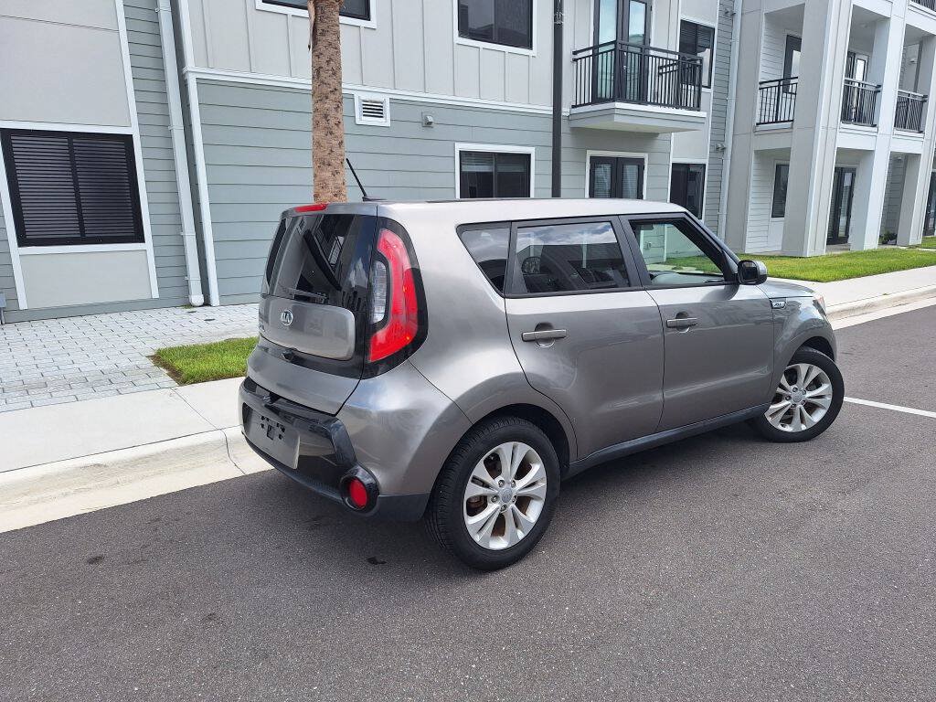Used 2016 Kia Soul + FWD image 6
