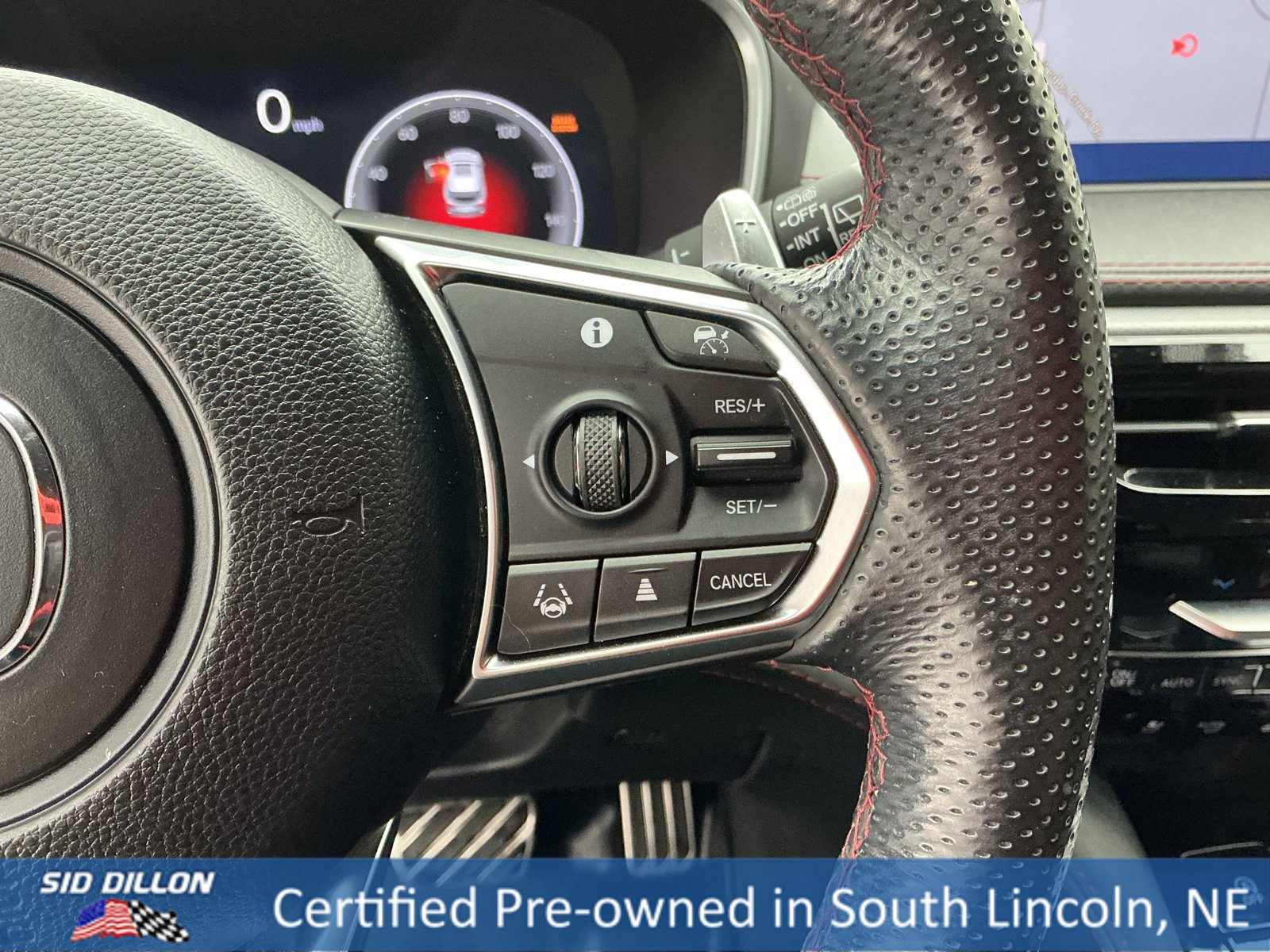 Used 2022 Acura MDX A-Spec image 10