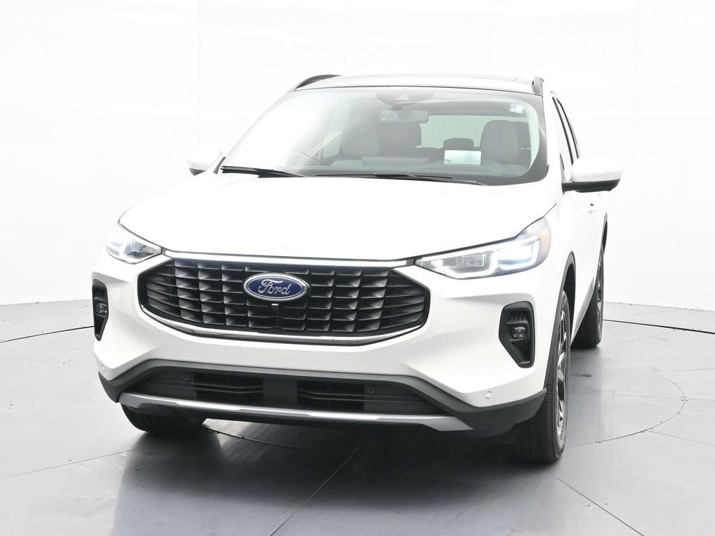 New 2026 Ford Escape Platinum w/ Premium Technology Package image 2