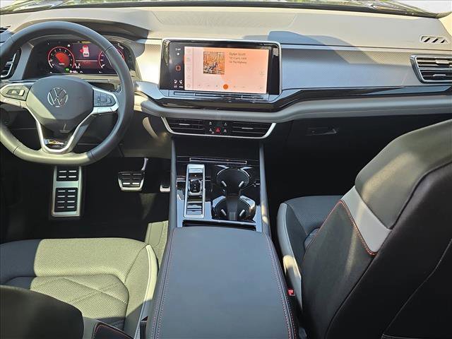 New 2026 Volkswagen Atlas Peak Edition image 16