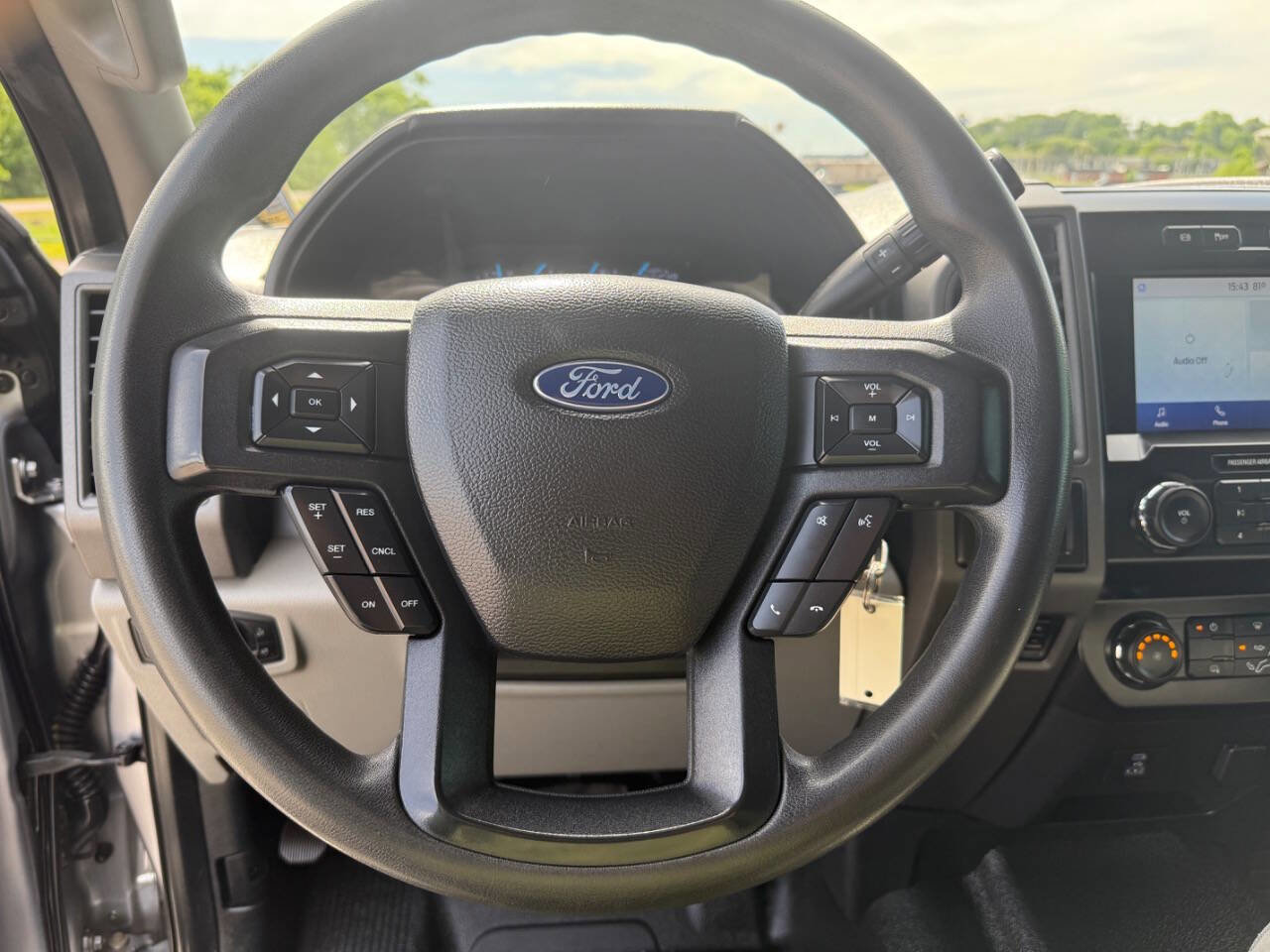 Used 2020 Ford F350 XL w/ Power Equipment Group AWD/4WD image 18