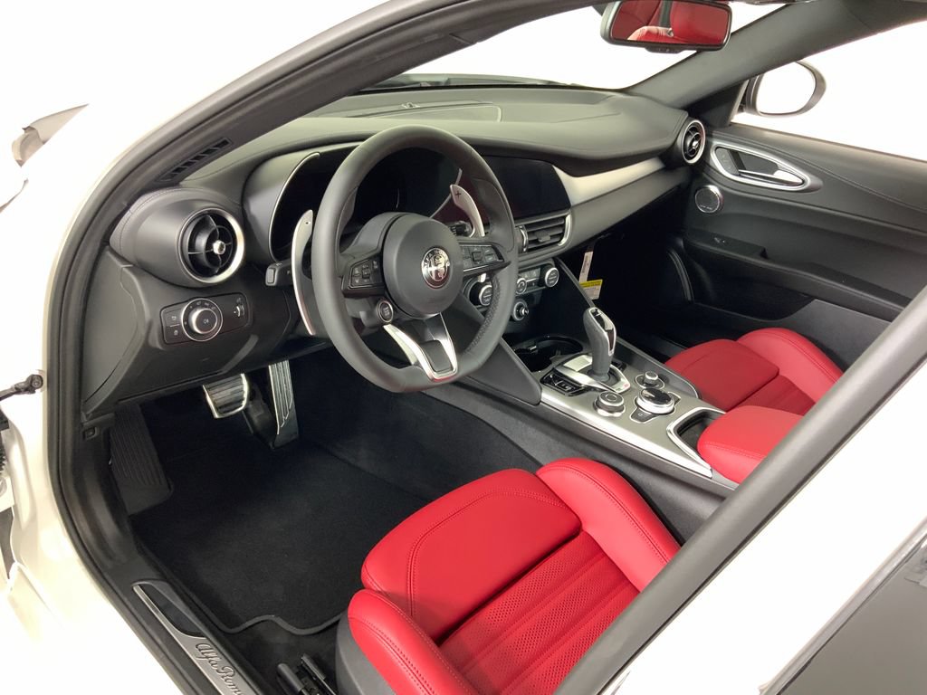 New 2026 Alfa Romeo Giulia AWD image 20