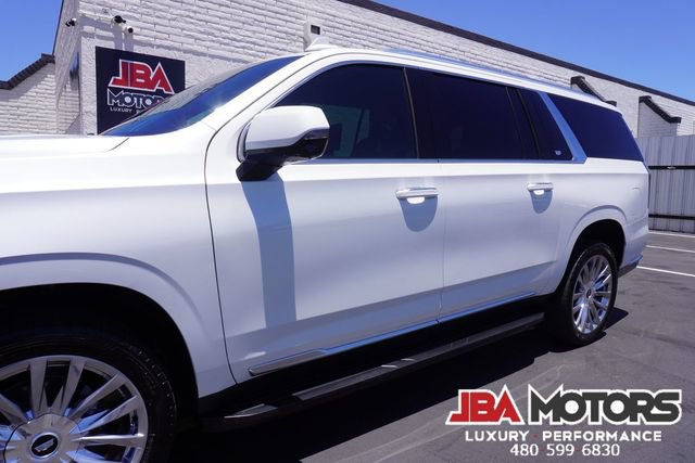 Used 2021 Cadillac Escalade ESV Premium Luxury AWD/4WD image 50